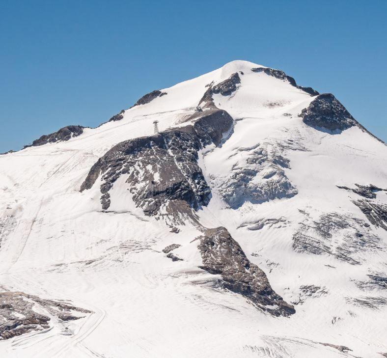 Charmant Studio Aux Pieds Des Pistes Vue Sur La Montagne Tignes Exterior foto